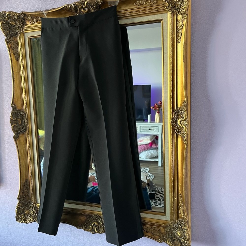 Black Spring Notion Tuxedo - Picture 6 of 6